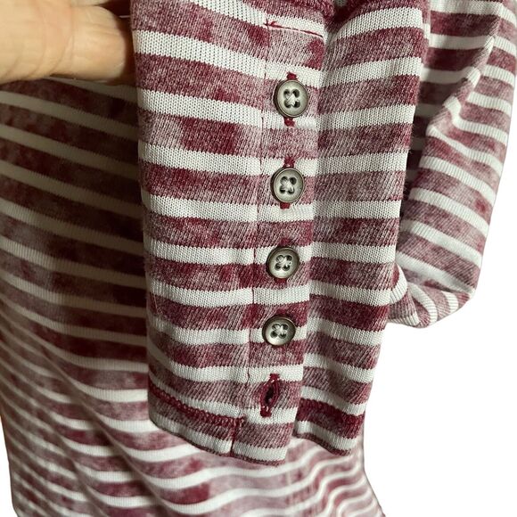LUCKY BRAND Lucky Lotus Distressed Striped LS Top Sz XS Button Sleeve Detail - Picture 6 of 10